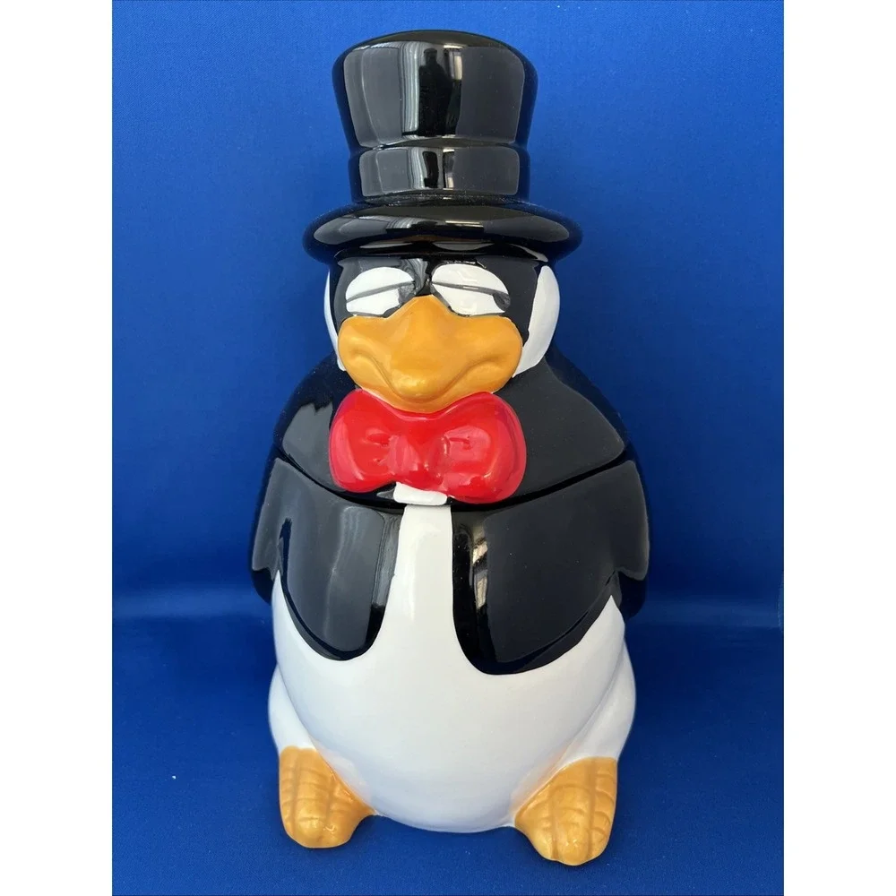 1985 Rare VTG Jay Sly Eyed Penguin Porcelain US Candy Jar, Lidded, 11